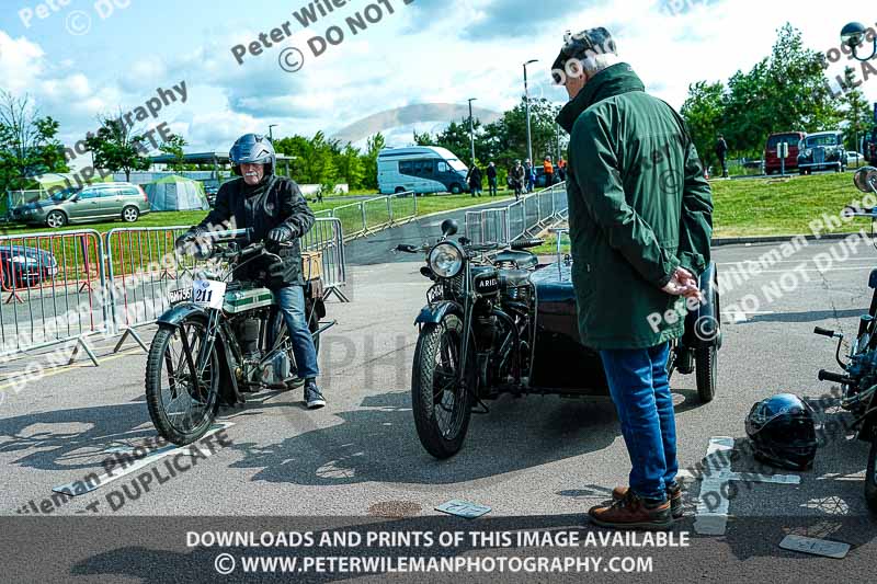 Vintage motorcycle club;eventdigitalimages;no limits trackdays;peter wileman photography;vintage motocycles;vmcc banbury run photographs